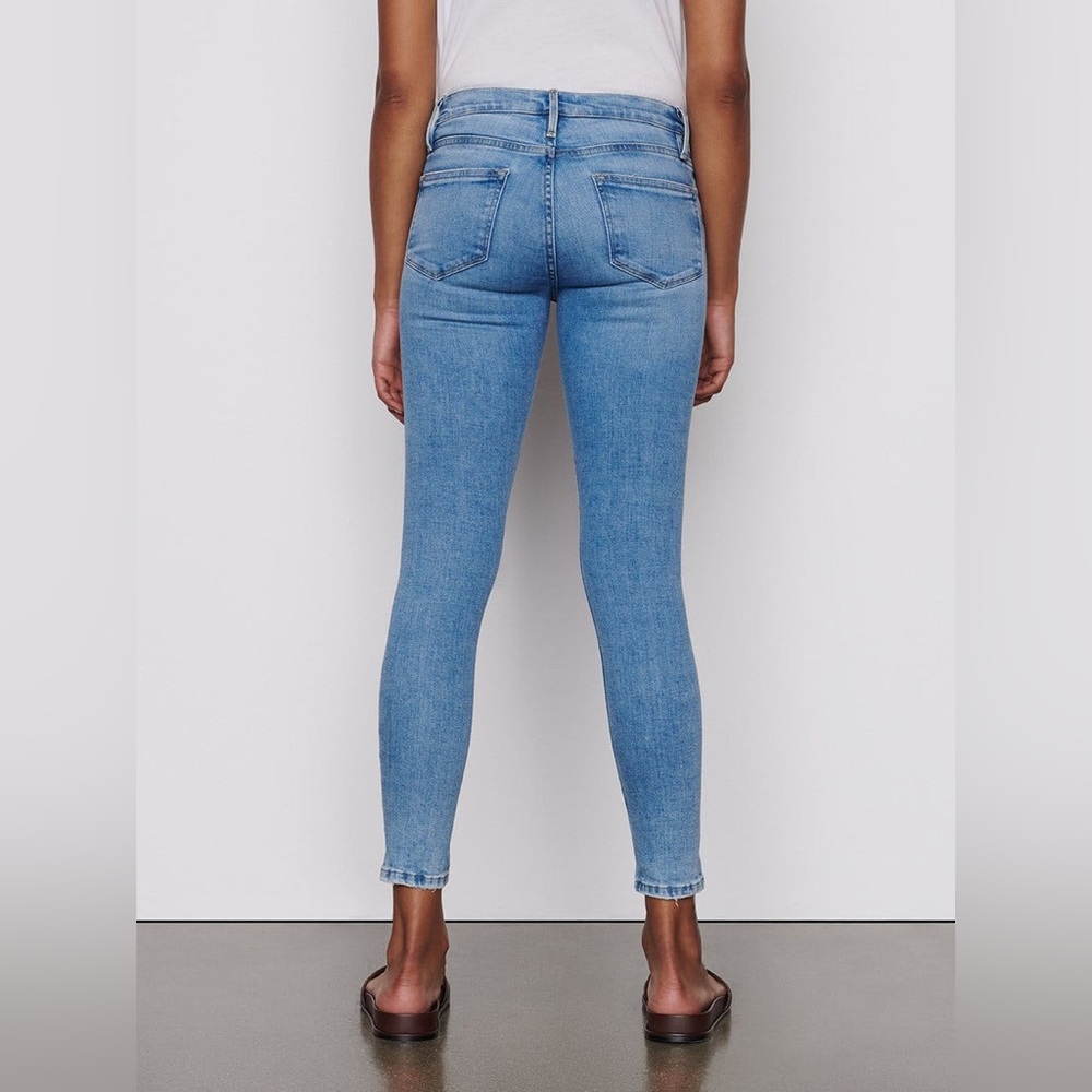 Frame Jeans Le Skinny de Jeanne Degradable in Handcrafted Destruct 30 - Picture 4 of 11